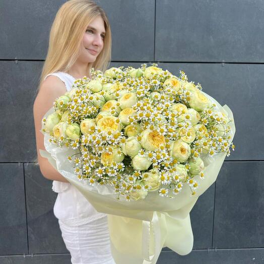 Ромашки с пионовидными розами