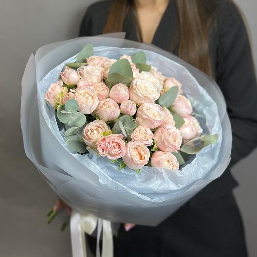 St bouquet 106 из нежно-розовых кустовых роз