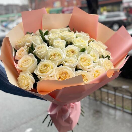 Букет из нежных роз