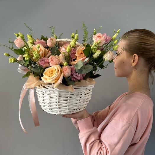 Корзина с цветами 867