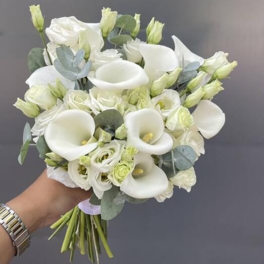 Callas blancas y eustoma 🌿