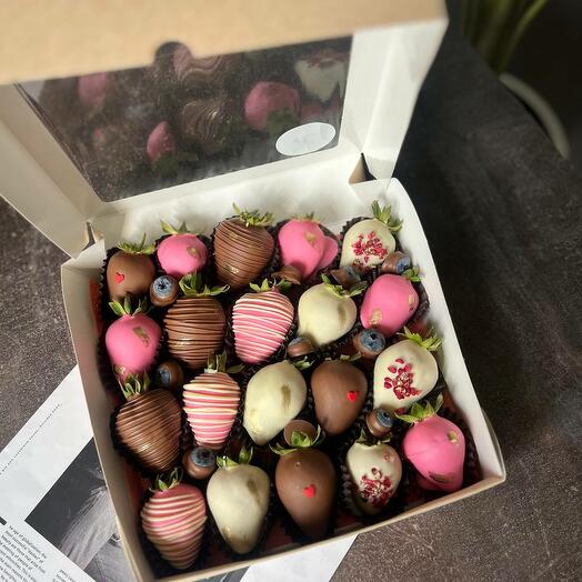 Chocolate-covered strawberries 20 berries