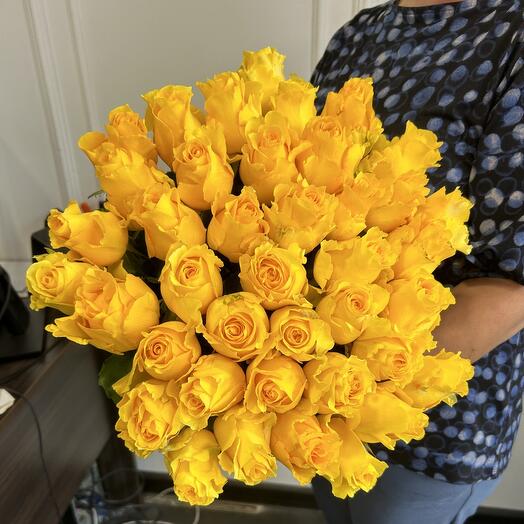 Yellow roses 39pcs