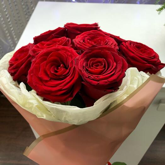 Красные розы 🌹 9 штук