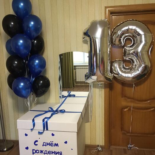 Коробка белая 70см (13 шаров + 2 цифры)