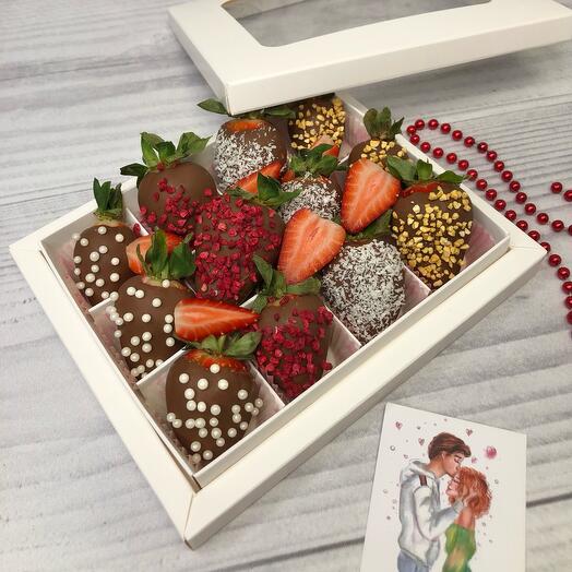 Клубника в шоколаде 12 шт
