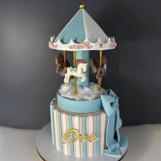 Торт карусель