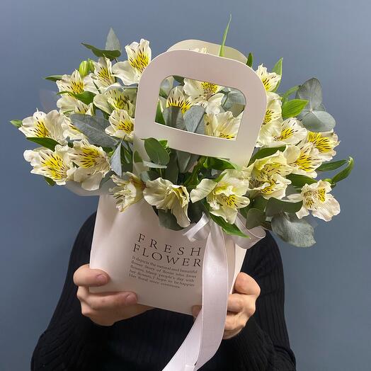 Bolso Fresh de alstroemeria blanca