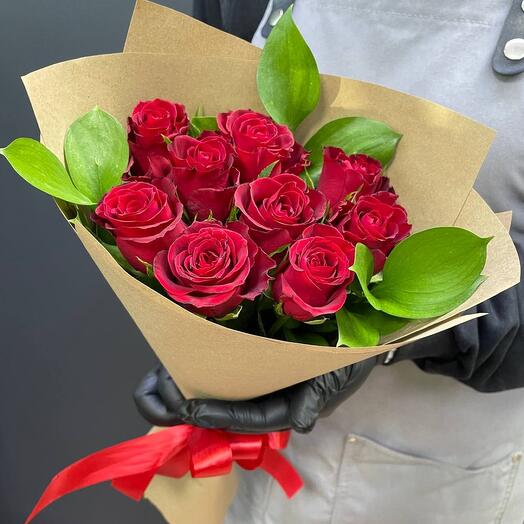 Rosas rojas de Kenia en la elaboración
