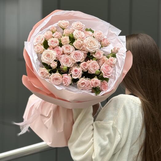 Bouquet Cutie of 11 branches of a bush rose