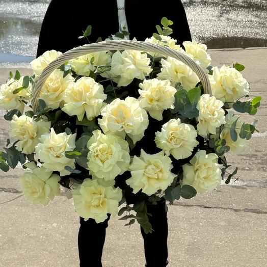Корзина с французскими розами «Floercia2»