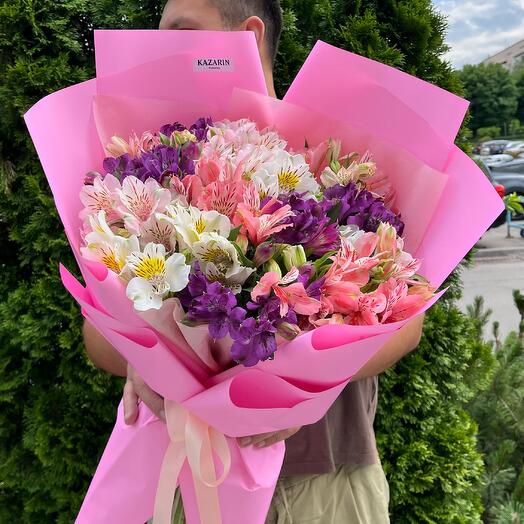 Моно  из Альстримерии