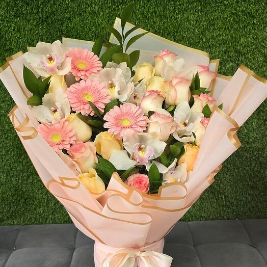 Beautiful Lilies: Elegance in Every Petal Bouquet