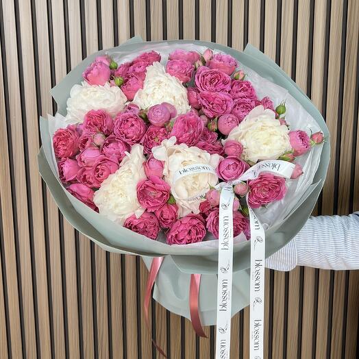 Пионовидный букет