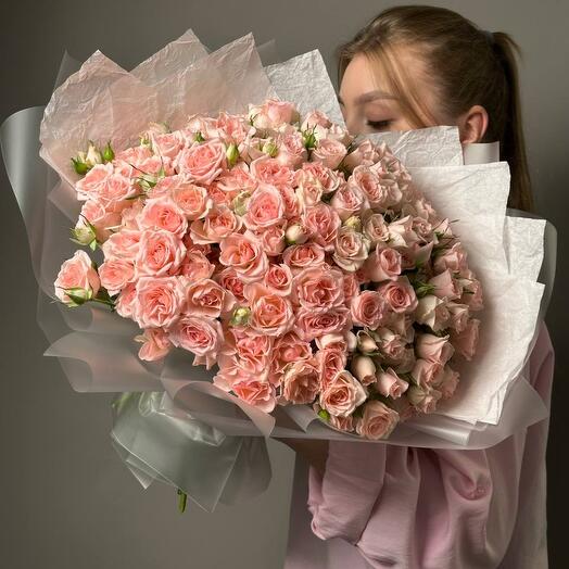 Monobooket de 51 rosas de arbusto