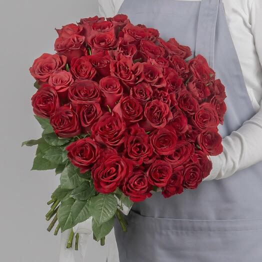 Букет из 51 кенийской красной розы арт. 6500321