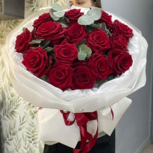 Букет  из 15 шикарных роз | Pinterest bouquet