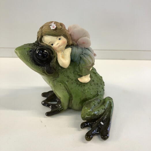 Статуэтка ,,Лягушка с феей