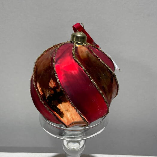 Шар винтовой красный