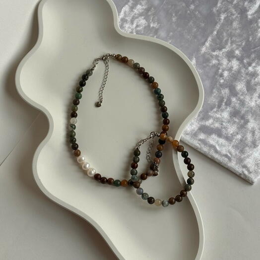 Восточная луна