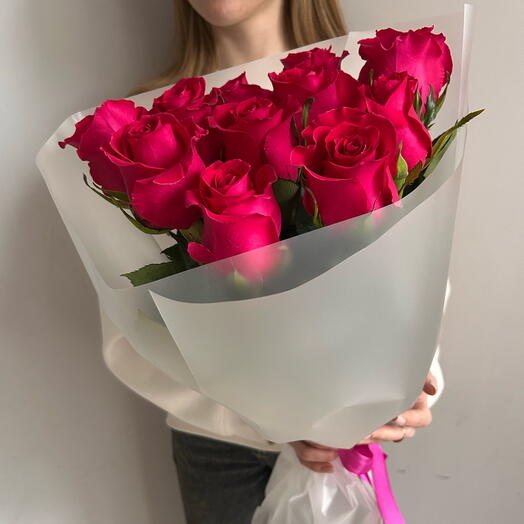 Букет из розовых роз «Лилиан»