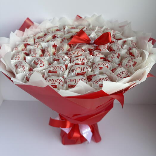 Букет из рафаэлок маме, мамуле, любимой девушке, подруге