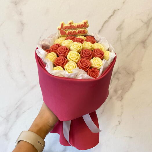 Букет из шоколадных 25 роз маме, мамочке