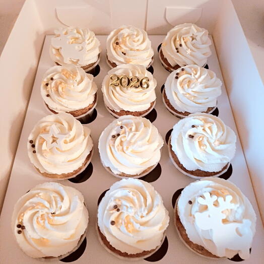 Капкейки новогодние 12 шт