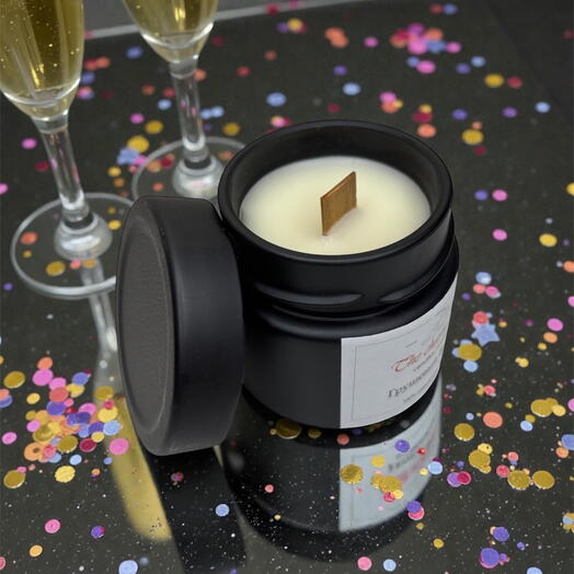 Ароматическая свеча с ароматом «Грушевый бренди»