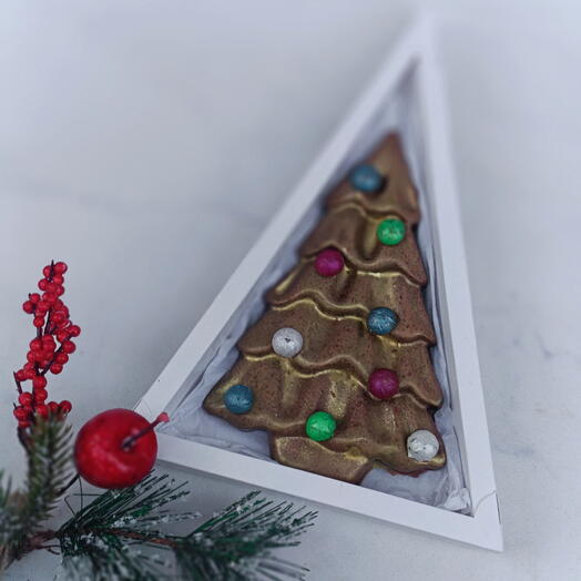 Большая шоколадная елка