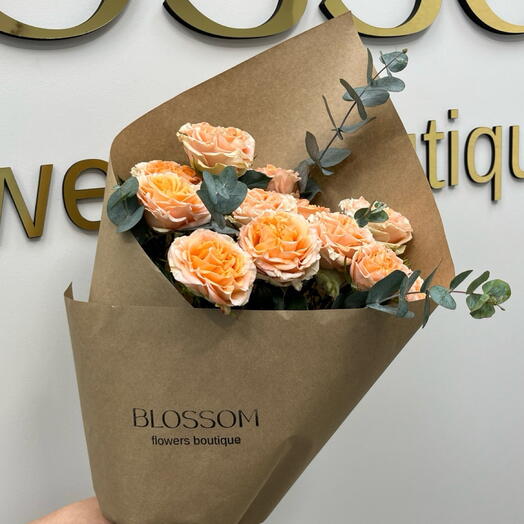 Букет из кустовых роз Ауреус