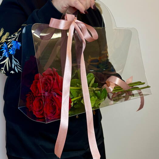 Розы Эквадор 40 см 5 шт