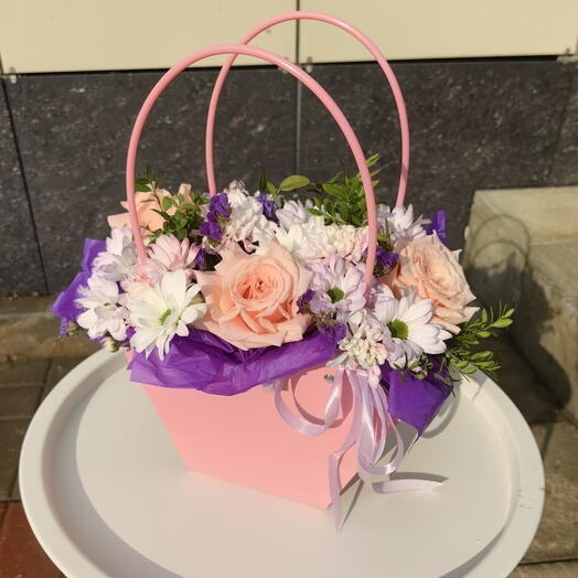 Цветы в коробке💗