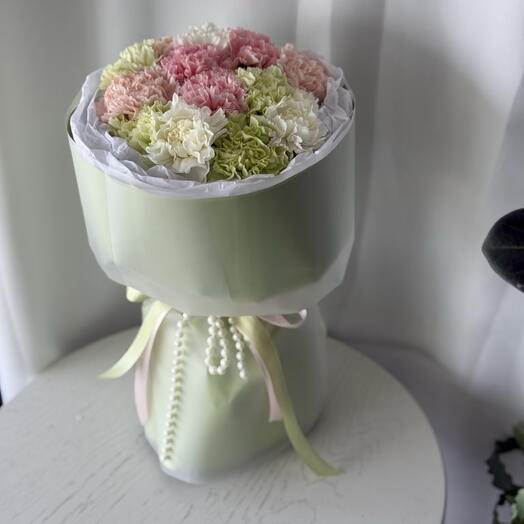 Микс из 13 гвоздик