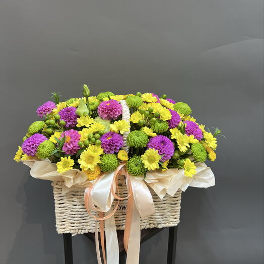 🌼Композиция из сезонных хризантем и георгины🌼