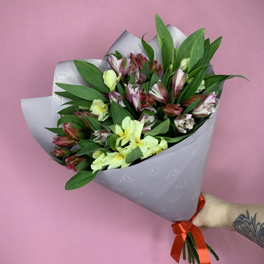 Альстромерии микс 9 в сером
