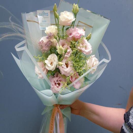 10 Eustoma