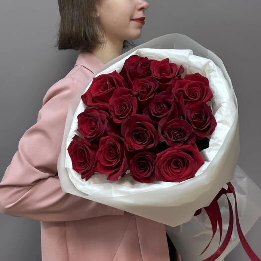 Букет из 15 красных эквадорских роз 50 см