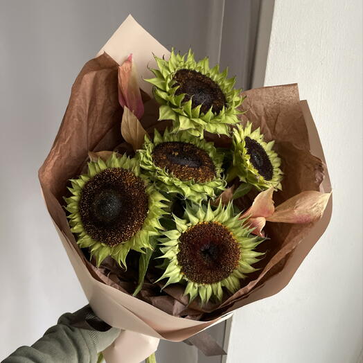 Необычные подсолнухи для особенного случая 💚