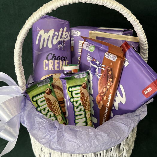Milka в корзинке