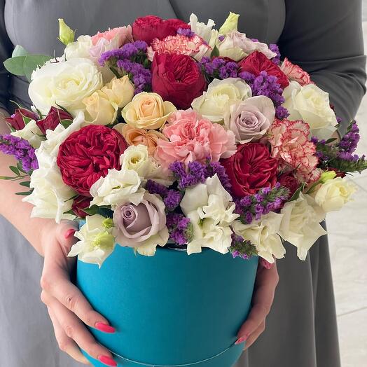 Flowers in a box (L)