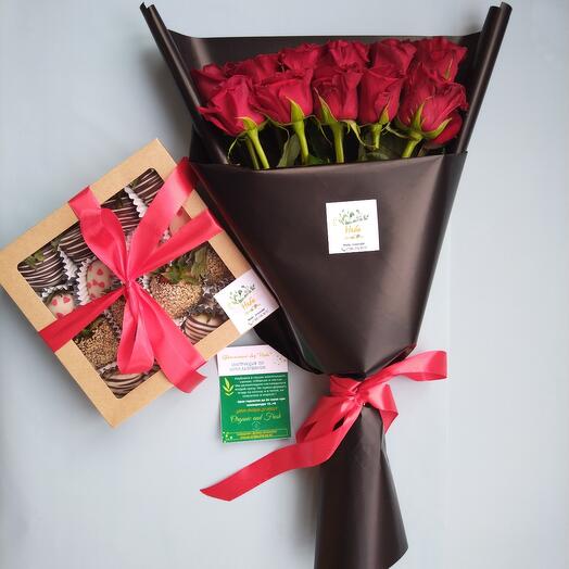 Combo de Fresas y rosas