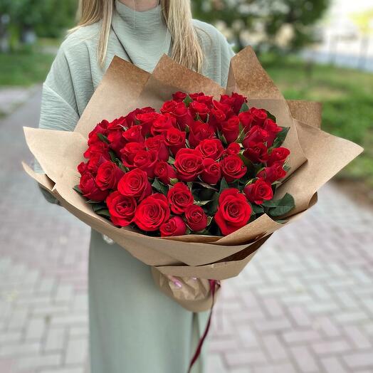 51 Роза в крафте 40-50 см