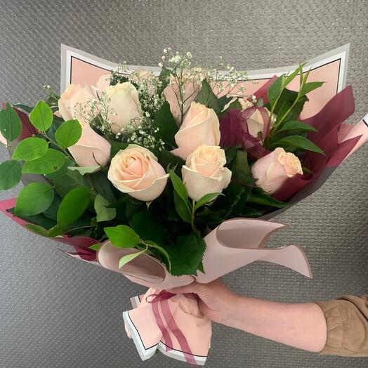 Bouquet of 15 roses