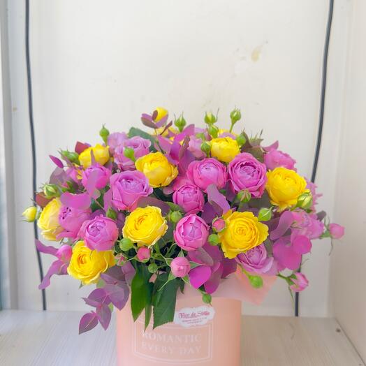 Цветы в коробке