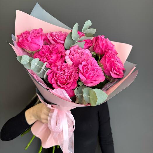 A bouquet of very beautiful peony-shaped roses