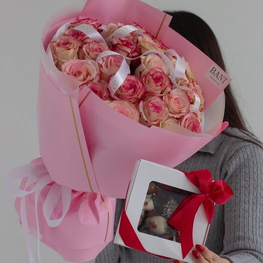 25 роз 40см+ 9шт клубники в шоколаде