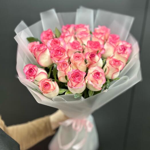 25 РОЗОВЫЕ РОЗЫ