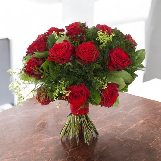 12 Rose Hand-tied
