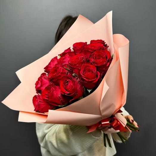 Ramo de 15 rosas rojas